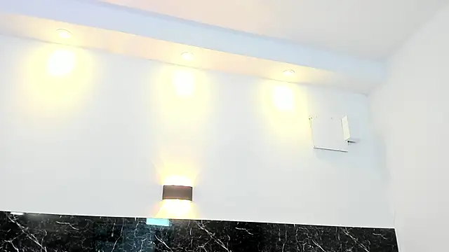 Juliabadlee online show from March 8, 2:55 am