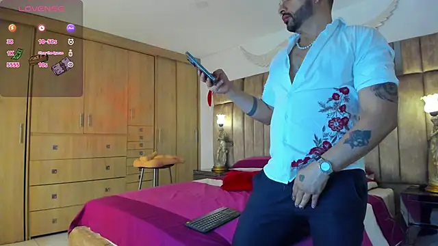 petterwilly1 online show from December 21, 7:16 pm