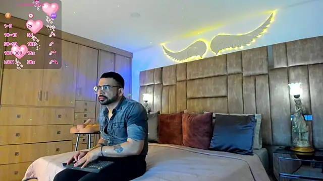 Snapshot of petterwilly1 chatting on April 18, 11:05 pm petterwilly1 online show from April 18, 11:05 pm