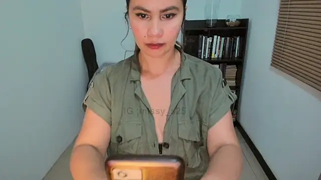 gigi stephans online show from May 30, 11:46 pm