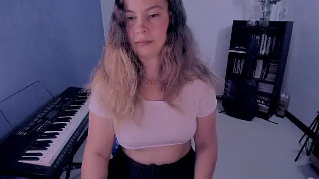 gigi stephans online show from July 23, 1:58 am