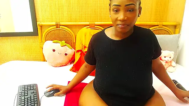 HugeMassiveBooty online show from March 4, 6:07 pm