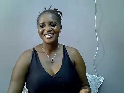 Snapshot of Hot_Caro chatting on December 17, 8:34 am Hot Caro online show from December 17, 8:34 am