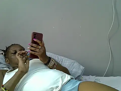 Snapshot of Hot_Caro chatting on December 27, 1:07 pm Hot Caro online show from December 27, 1:07 pm