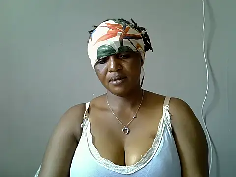 Snapshot of Hot_Caro chatting on December 28, 10:58 am Hot Caro online show from December 28, 10:58 am