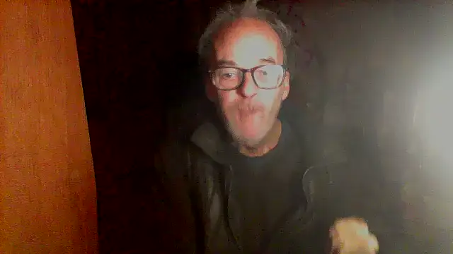 Snapshot of nice6incs chatting on November 19, 11:05 pm nice6incs online show from November 19, 11:05 pm