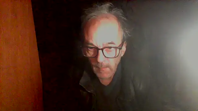 Snapshot of nice6incs chatting on December 4, 11:02 pm nice6incs online show from December 4, 11:02 pm