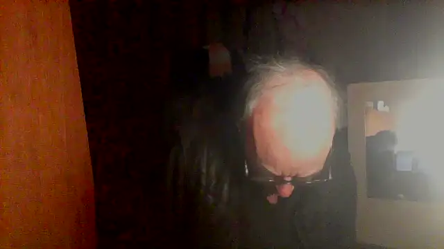 Snapshot of nice6incs chatting on December 13, 11:10 pm nice6incs online show from December 13, 11:10 pm