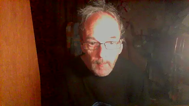 nice6incs online show from June 11, 10:19 pm