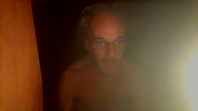 nice6incs online show from July 30, 10:09 pm