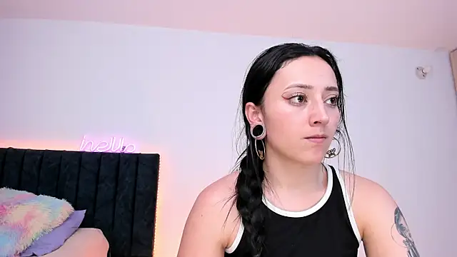 liaqueen610 online show from February 22, 12:49 am
