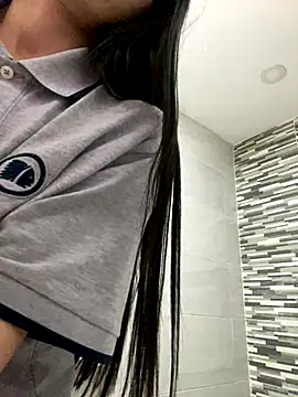 liaqueen610 online show from September 15, 9:48 pm