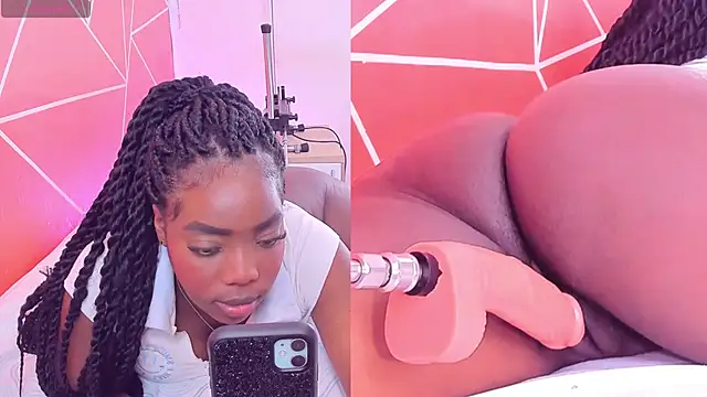 zoeethompson cm online show from March 10, 11:10 am