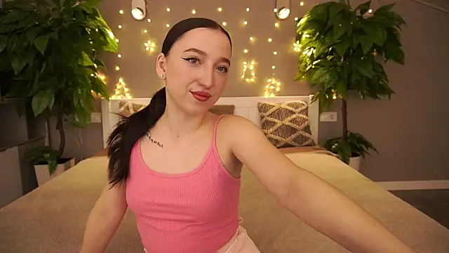 MonAmourrrR online show from January 27, 6:52 am