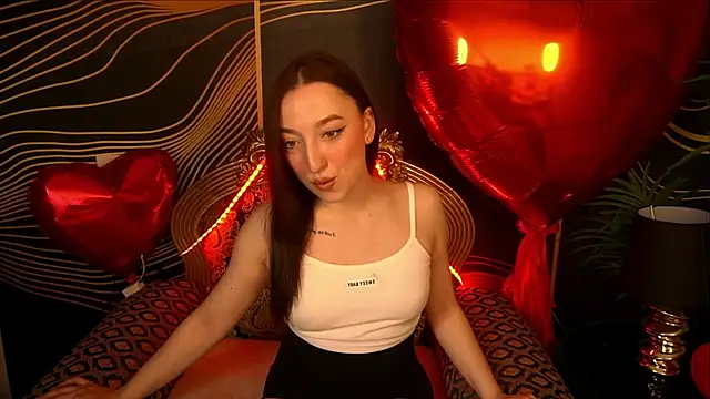 MonAmourrrR online show from February 22, 7:01 am