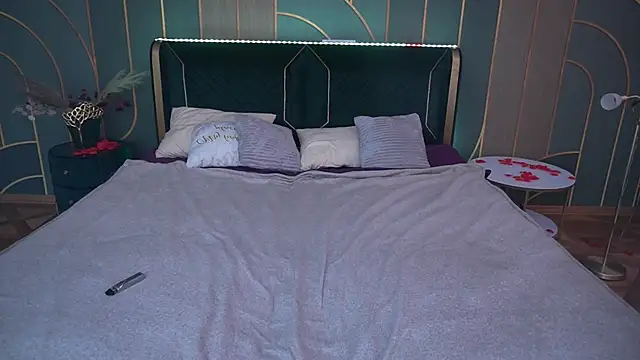 MonAmourrrR online show from March 20, 10:21 am