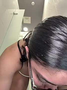 zui lu online show from March 6, 8:19 am