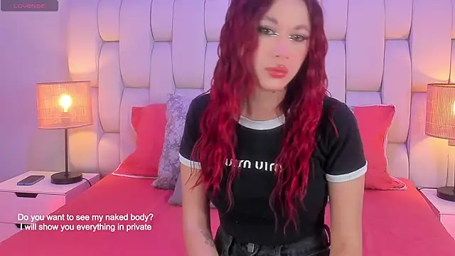 SkinnyFoxy online show from May 17, 7:21 pm