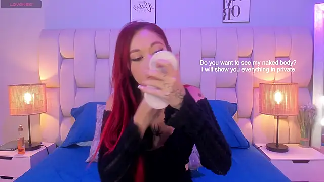 SkinnyFoxy online show from May 23, 8:24 pm