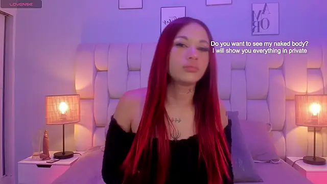 SkinnyFoxy online show from May 26, 8:16 pm