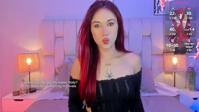 SkinnyFoxy online show from July 22, 7:05 pm