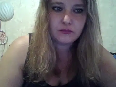 ParisMimi online show from September 29, 6:40 am