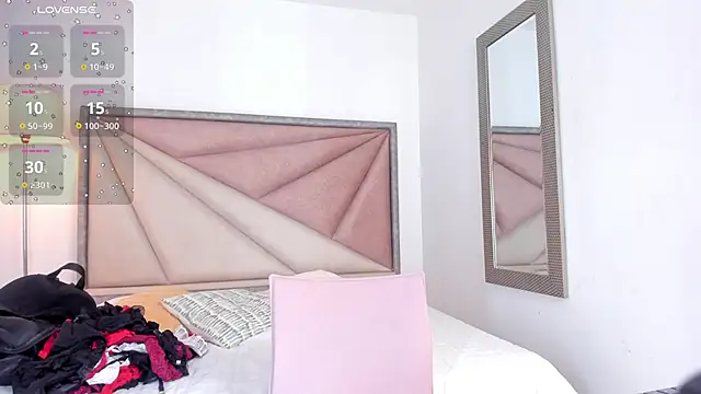 BarbaraKnox  online show from September 13, 12:10 am