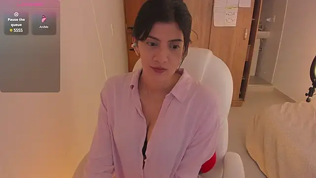 Snapshot of misstoya chatting on December 7, 11:45 pm misstoya online show from December 7, 11:45 pm