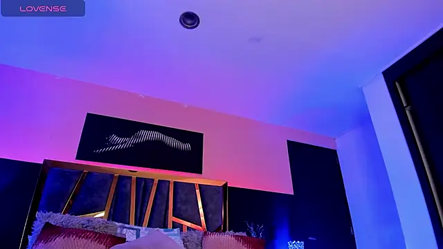 ChloeConnorr online show from December 2, 6:41 am