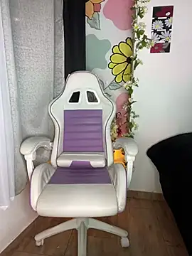 pamela  mar online show from January 6, 2:15 am