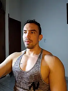 jhay-crux online show from December 4, 10:40 pm