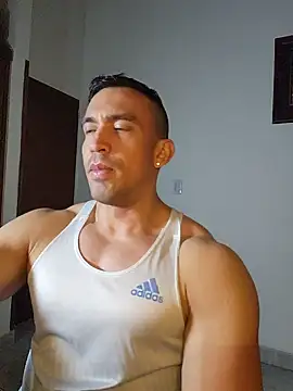 Snapshot of jhay-crux chatting on June 1, 11:50 pm jhay-crux online show from June 1, 11:50 pm