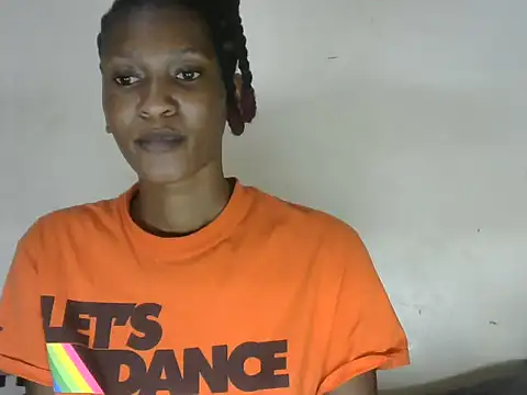 Snapshot of Pretty-emmie chatting on February 15, 9:49 am Pretty-emmie online show from February 15, 9:49 am