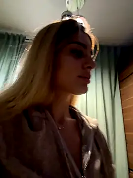 Jasmine urPrincess online show from October 17, 6:05 am