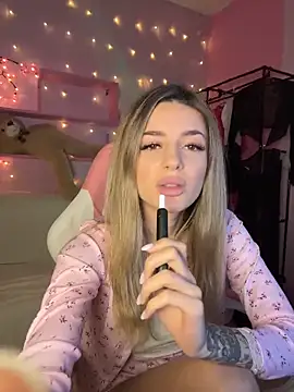 Snapshot of Jasmine_urPrincess chatting on March 9, 5:22 am Jasmine urPrincess online show from March 9, 5:22 am