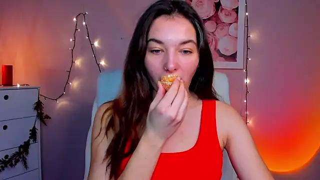 Snapshot of Meagn_Extasy chatting on January 4, 11:11 am Meagn Extasy online show from January 4, 11:11 am