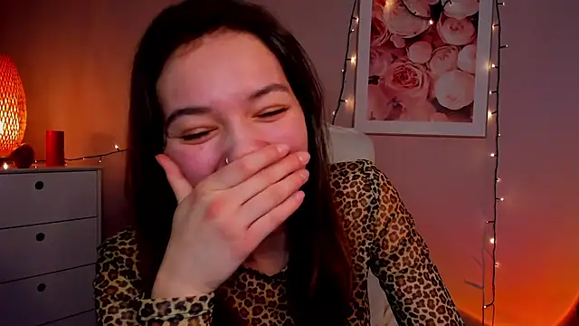 Snapshot of Meagn_Extasy chatting on February 20, 5:51 pm Meagn Extasy online show from February 20, 5:51 pm