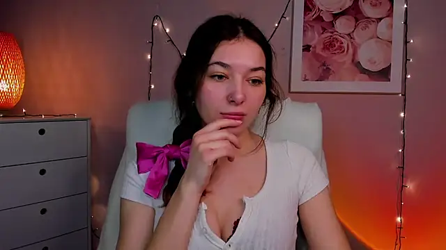 Snapshot of Meagn_Extasy chatting on March 18, 7:30 am Meagn Extasy online show from March 18, 7:30 am