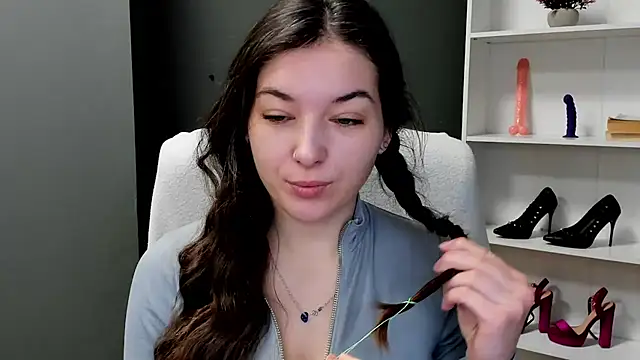 Snapshot of Meagn_Extasy chatting on February 16, 7:37 am Meagn Extasy online show from February 16, 7:37 am