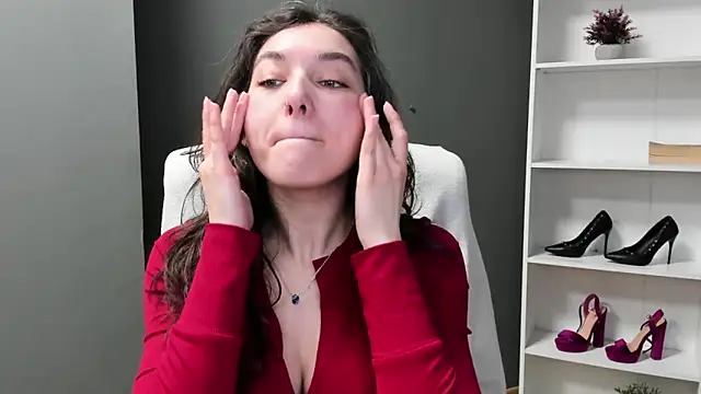 Snapshot of Meagn_Extasy chatting on February 23, 7:39 am Meagn Extasy online show from February 23, 7:39 am