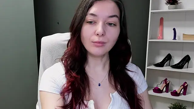 Snapshot of Meagn_Extasy chatting on February 25, 7:40 am Meagn Extasy online show from February 25, 7:40 am