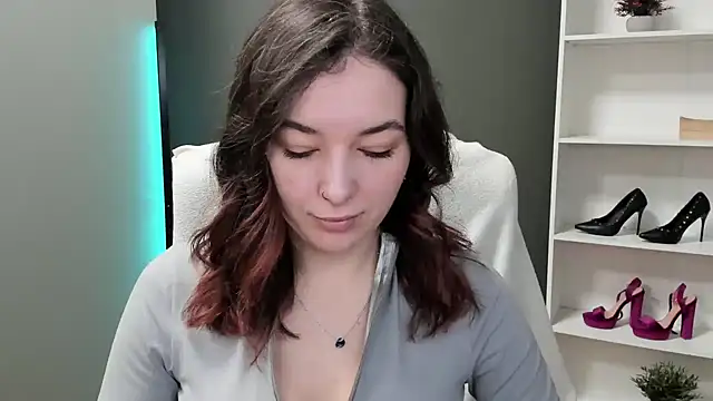 Snapshot of Meagn_Extasy chatting on March 19, 7:45 am Meagn Extasy online show from March 19, 7:45 am