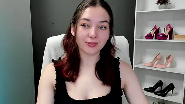 Snapshot of Meagn_Extasy chatting on April 24, 6:38 am Meagn Extasy online show from April 24, 6:38 am