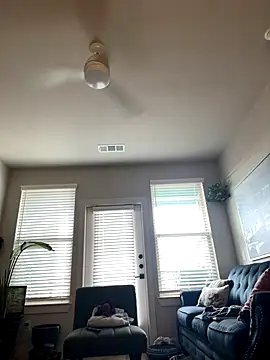 goldbuni online show from September 23, 2:53 pm