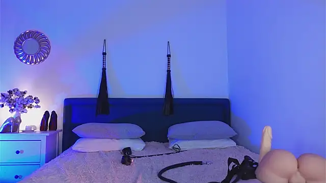 SindelDark online show from February 9, 3:45 pm