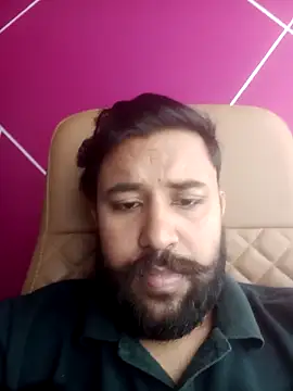 Snapshot of zakly69 chatting on May 3, 8:20 am zakly69 online show from May 3, 8:20 am