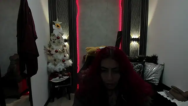 selene red  online show from January 10, 1:31 pm