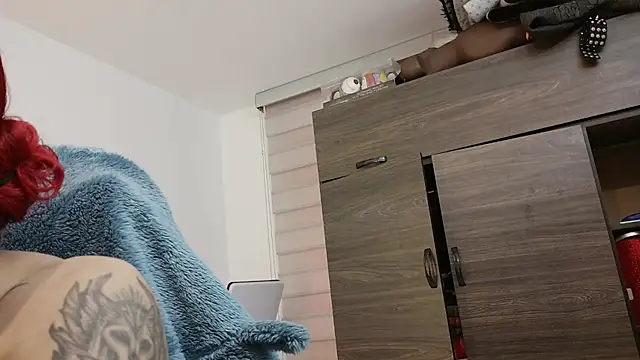 selene red  online show from July 21, 2:19 pm