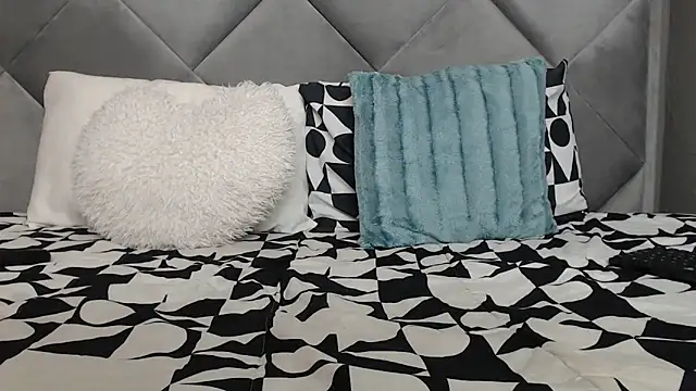 LOYAL SASHA online show from March 13, 4:34 pm