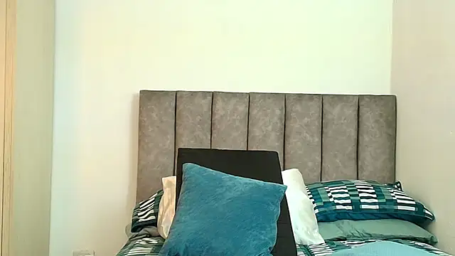 Snapshot of karina_lewis_ chatting on March 14, 3:56 am karina lewis online show from March 14, 3:56 am